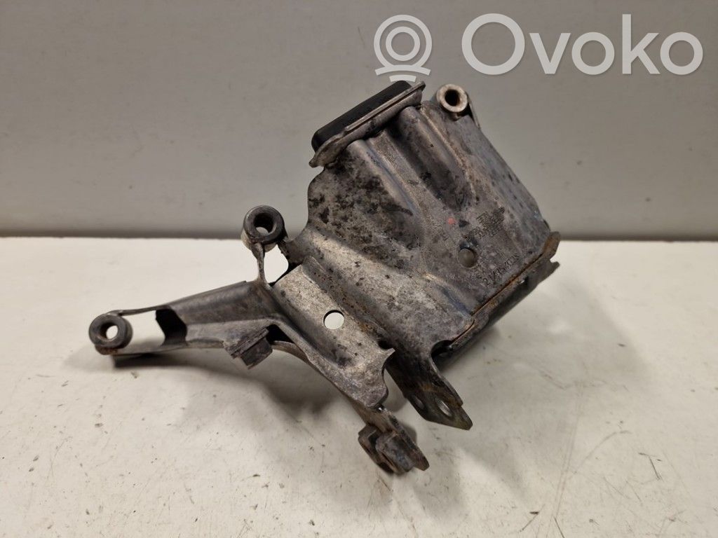 Audi A8 S8 D4 4H Other under body part 