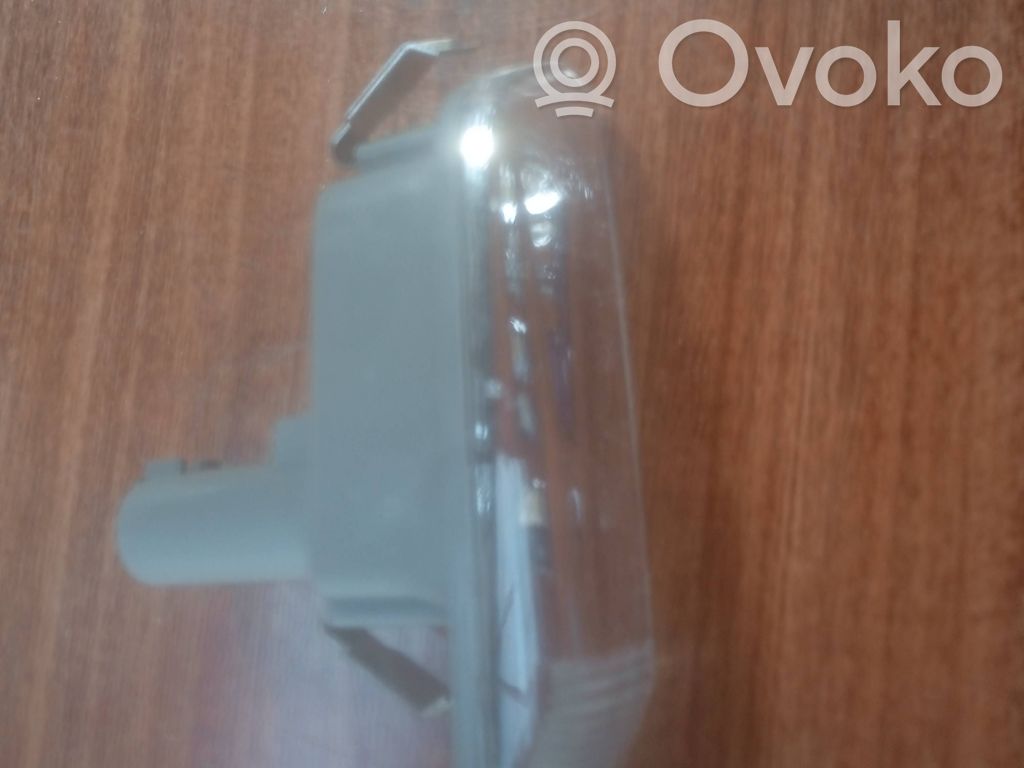 Front fender indicator light   4E0949127