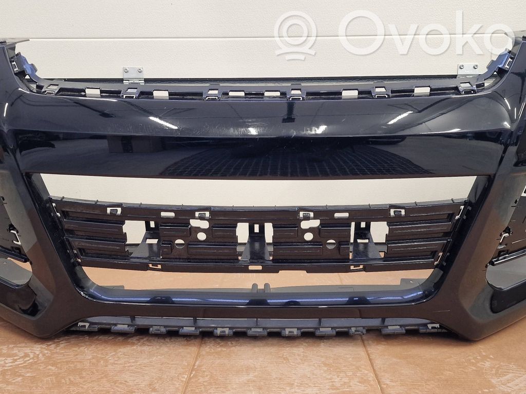 Ford Kuga II Priekinis bamperis 