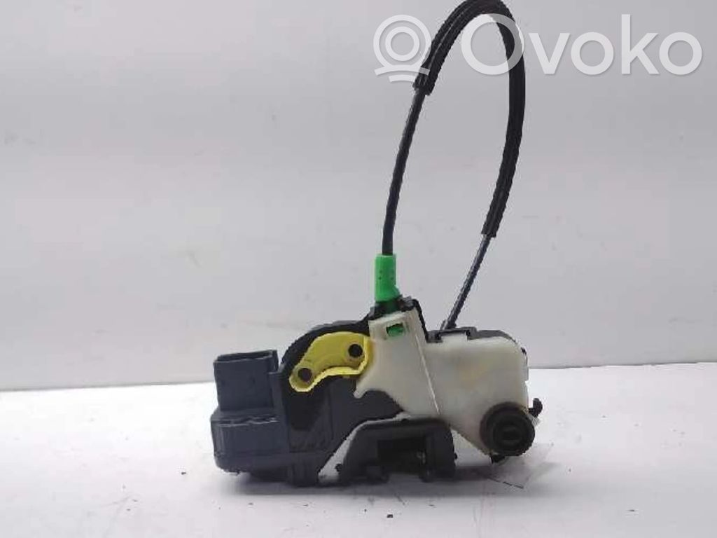 Opel Insignia A Zamek drzwi tylnych 
