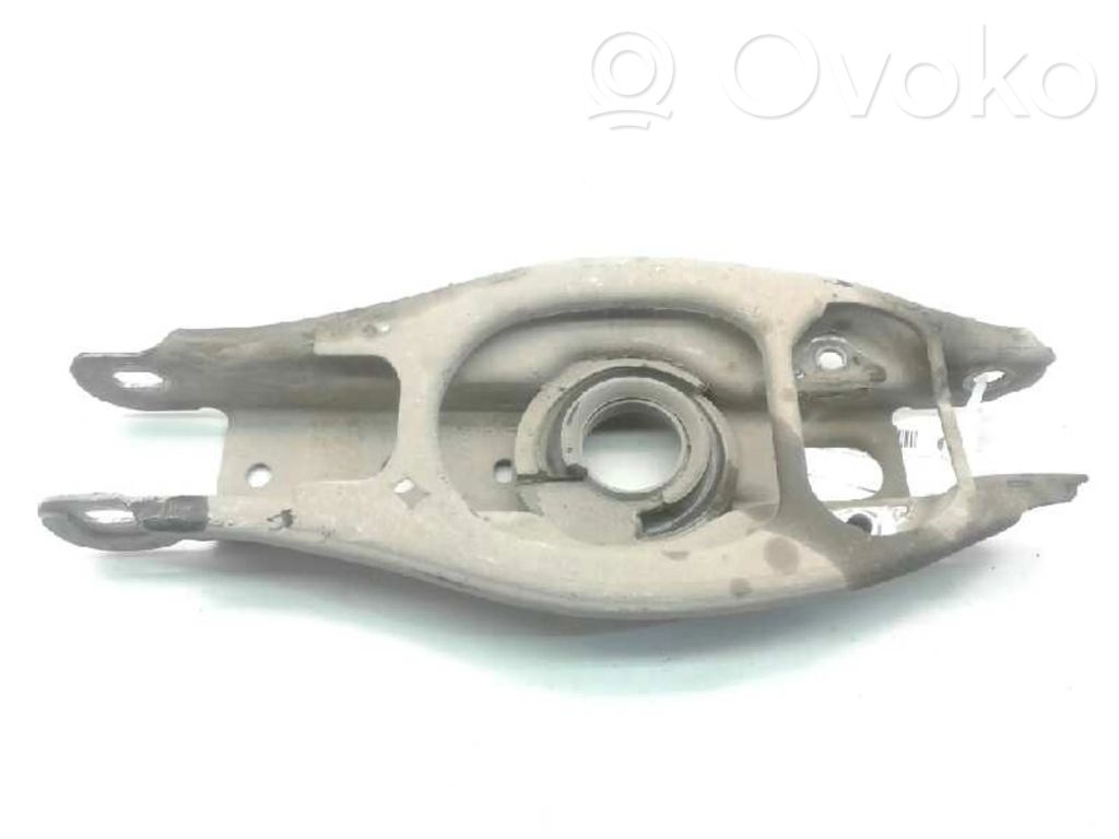 Rear control arm