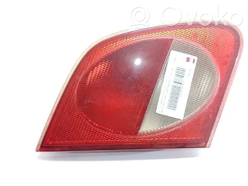 Mercedes-Benz E W210 Lampy tylnej klapy bagażnika 