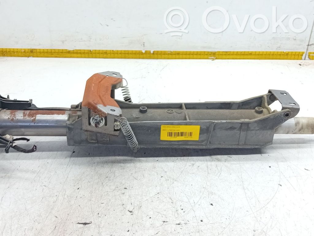 Ohjauspyörän akseli   LS685404502