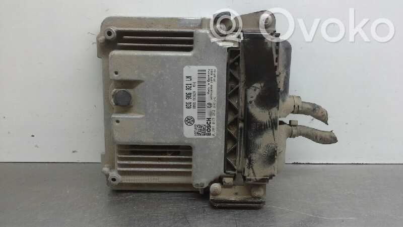 Unidad de control/módulo del motor   0281013282,03G906021LN,1039S16959