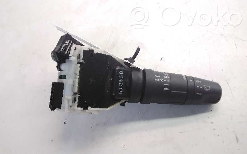 Nissan Note (E11) Palanca de control del limpiaparabrisas 