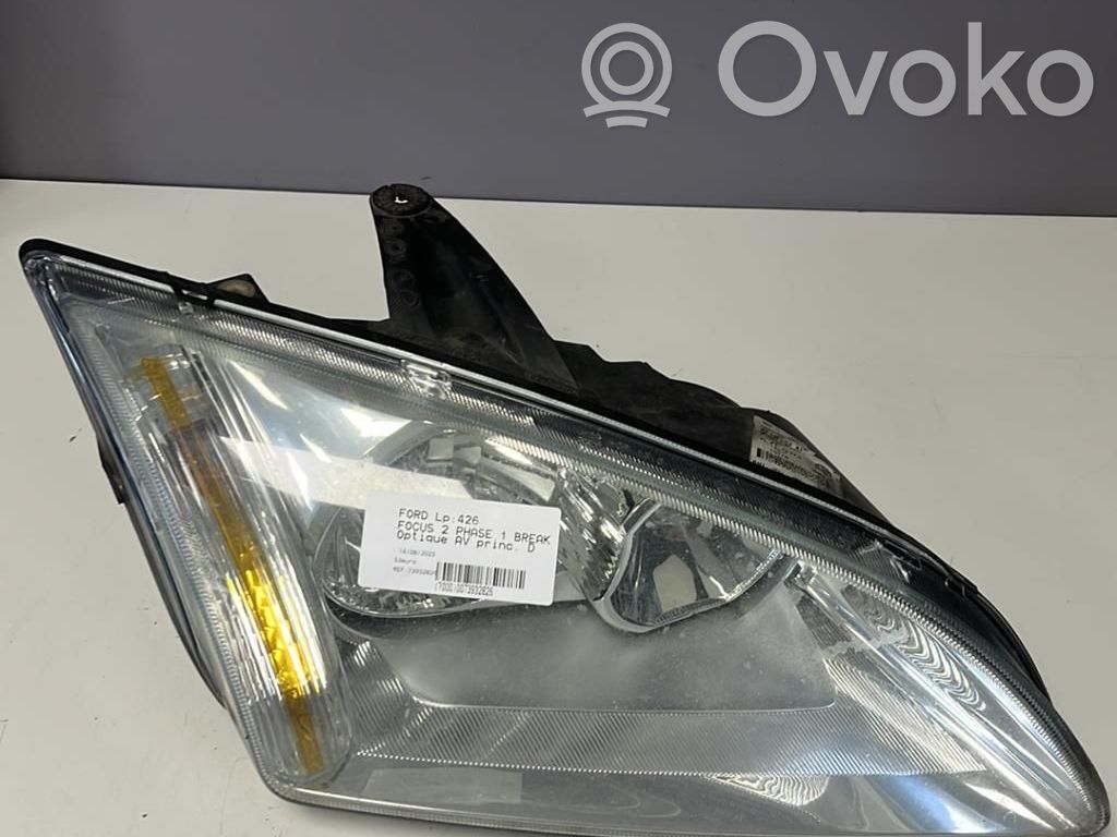 Ford Focus Headlight/headlamp 