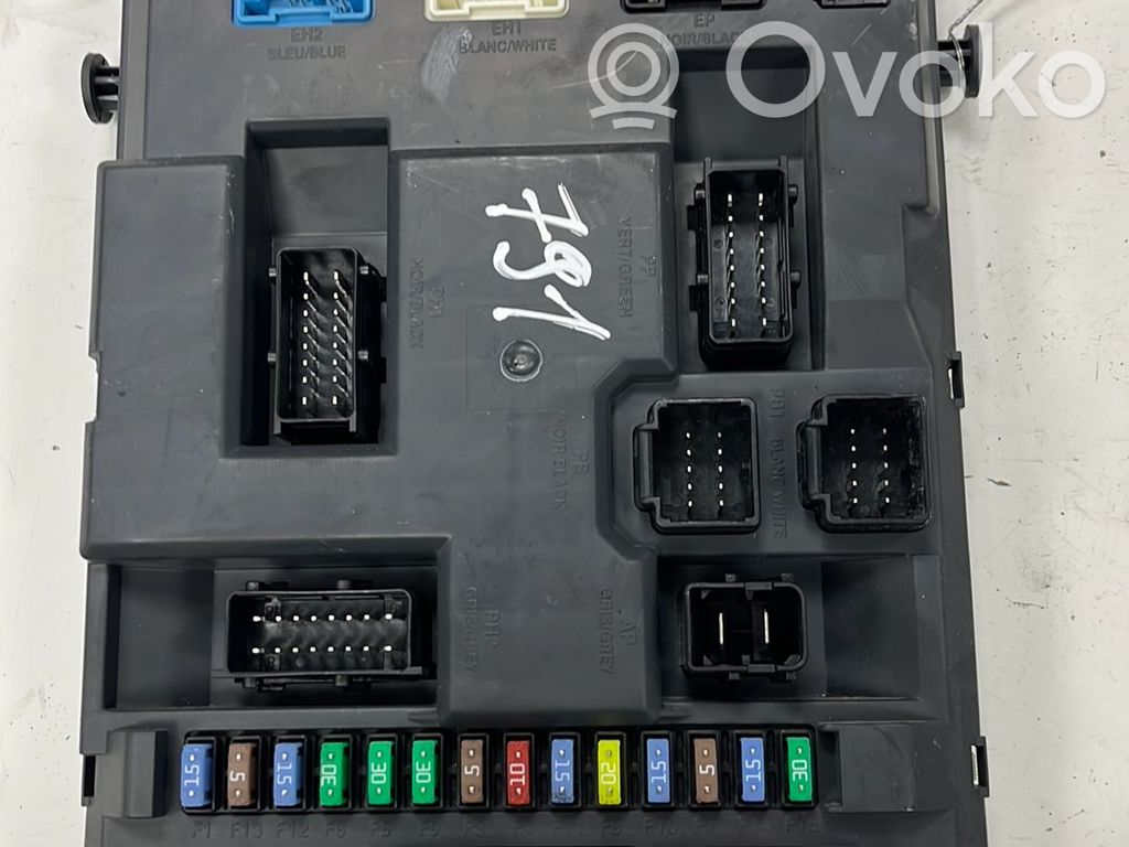 Peugeot 207 BSM Control unit 
