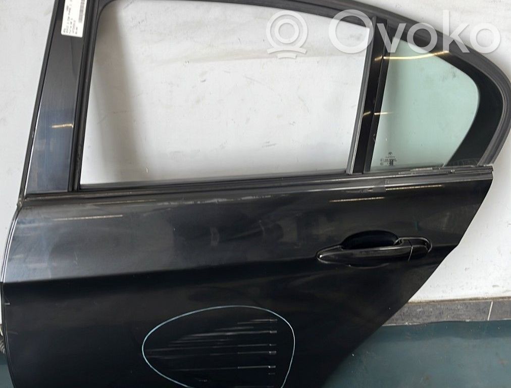 BMW 3 E90 E91 Aizmugurējās durvis 