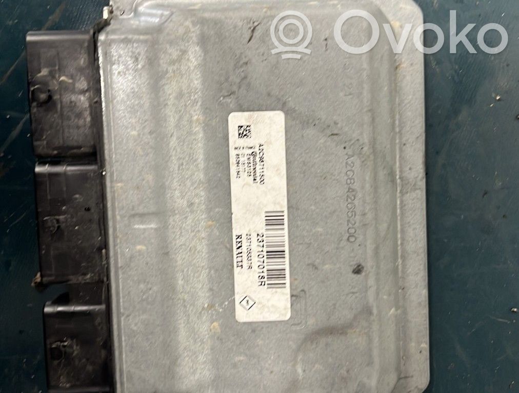 Renault Clio IV Engine control unit/module 