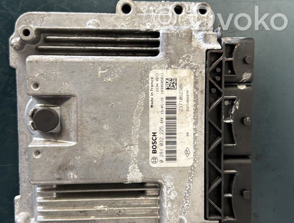 Renault Espace V (RFC) Engine control unit/module 