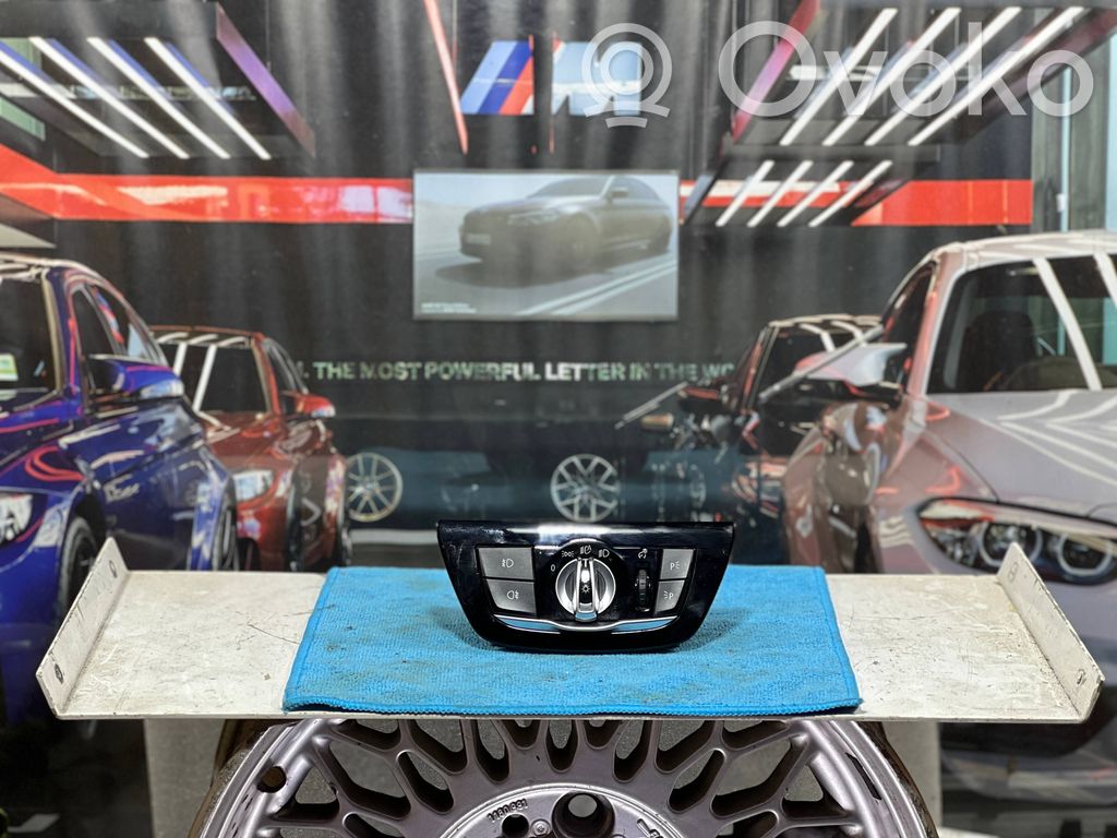 BMW 5 G30 G31 G38 Lukturu slēdzis 