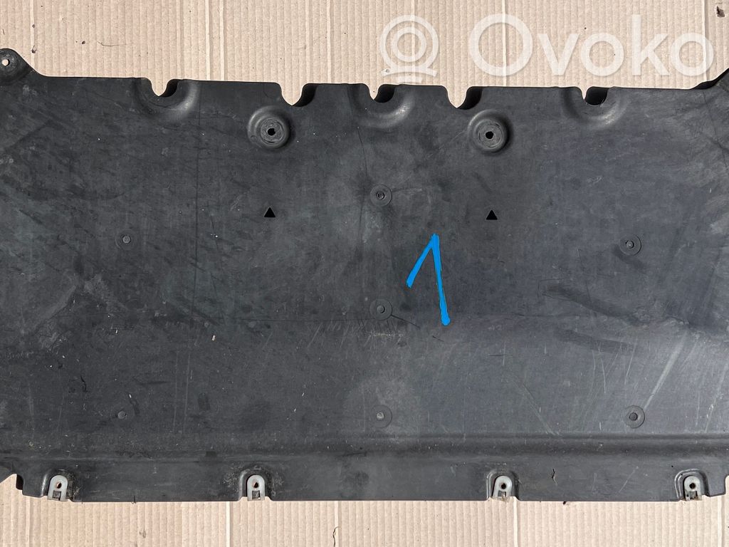 BMW 5 G30 G31 G38 Protecție inferioară motor 