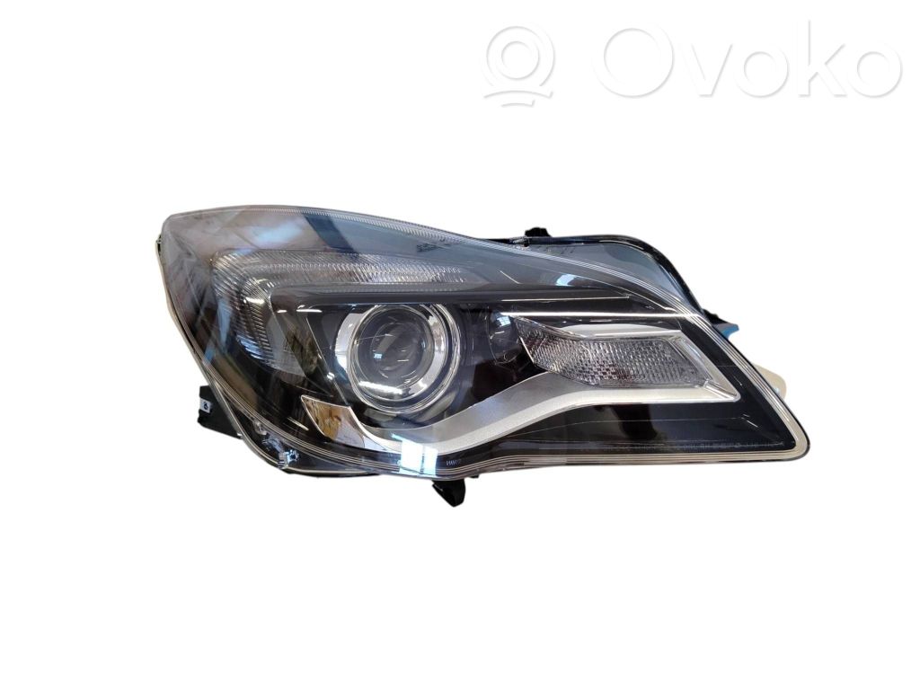 Opel Insignia A Lampa przednia 