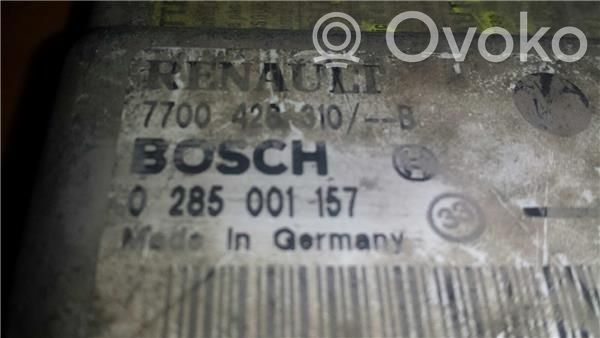 Renault Clio II Airbag control unit/module 
