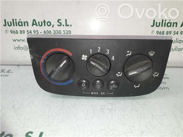 Air conditioning (A/C) switch   528477