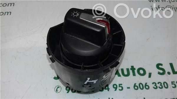 Seat Leon (1P) Interruptor de luz 