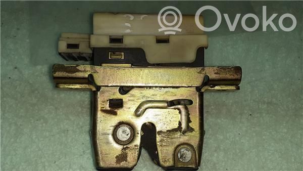 Tailgate/trunk/boot lock/catch/latch
