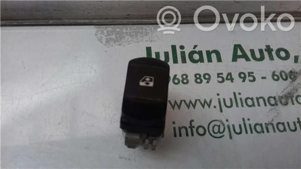 Renault Clio III Interruptor del elevalunas eléctrico 