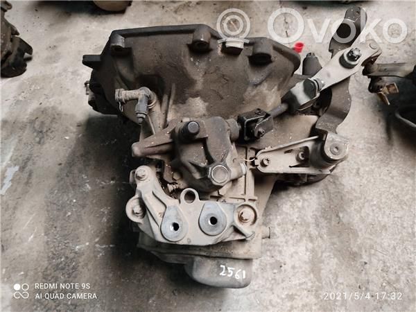 Opel Corsa C Scatola del cambio manuale a 5 velocità 