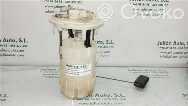 Renault Megane II Pompe à carburant 