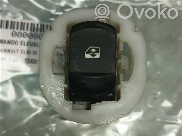 Renault Clio III Electric window control switch 