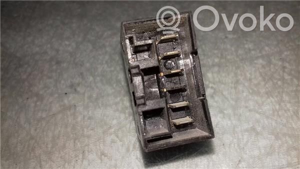 Electric window control switch   A223,12806