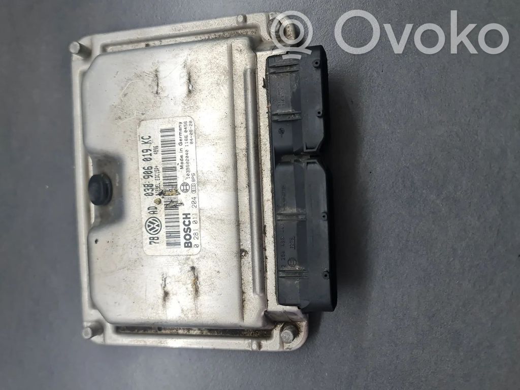Volkswagen Bora Unitate control motor/modul ECU 