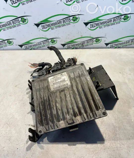 Komputer / Sterownik ECU silnika   8200334419,LTNJOTKH