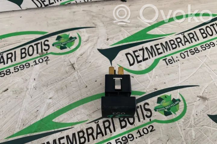 Boîtier de commande ASC / interrupteurs   UDWFGRV0