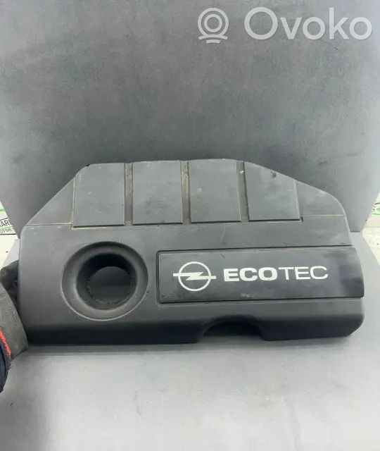 Opel Astra H Capac protecție motor 