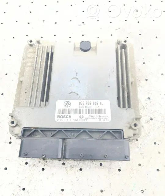 Engine control unit/module ECU   0281011450,3V5SZ3U3