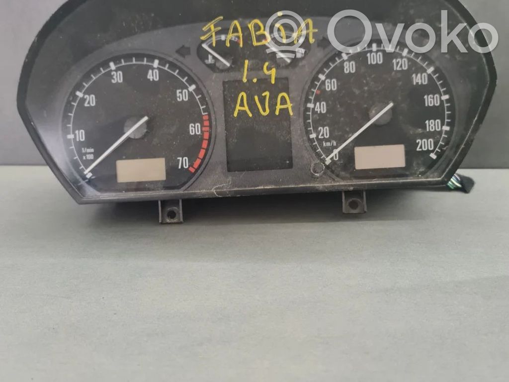 Skoda Fabia Mk1 (6Y) Ceas 
