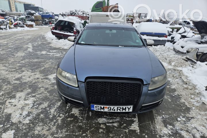 Tailgate/trunk/boot lid   UFVXZT5D