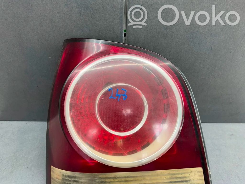 Volkswagen Polo IV 9N3 Copertura striscia fanale posteriore/targa 
