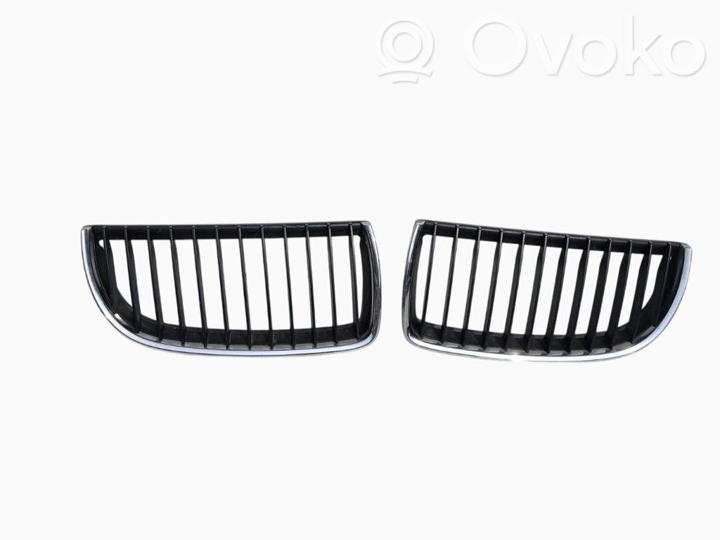 Front bumper upper radiator grill   7120007,7120007,7120008