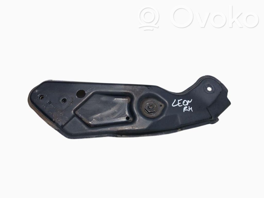 Seat Leon (5F) Headlight/headlamp mounting bracket 