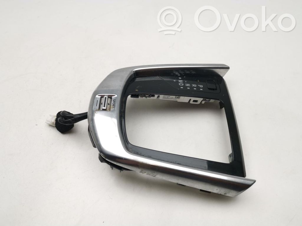 Mazda 2 Screen/display/small screen 