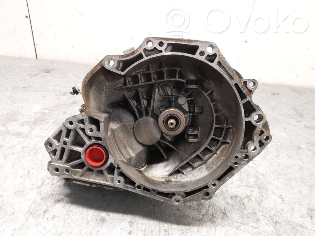 Opel Corsa D Cutie viteze manuală cu 5 trepte 