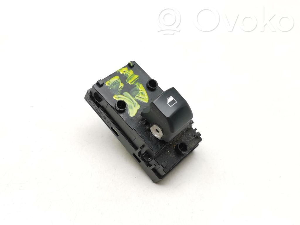 Interruptor del elevalunas eléctrico