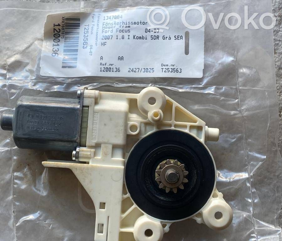 Silnik regulatora szyby drzwi przednich   1347884,1200136,24273025