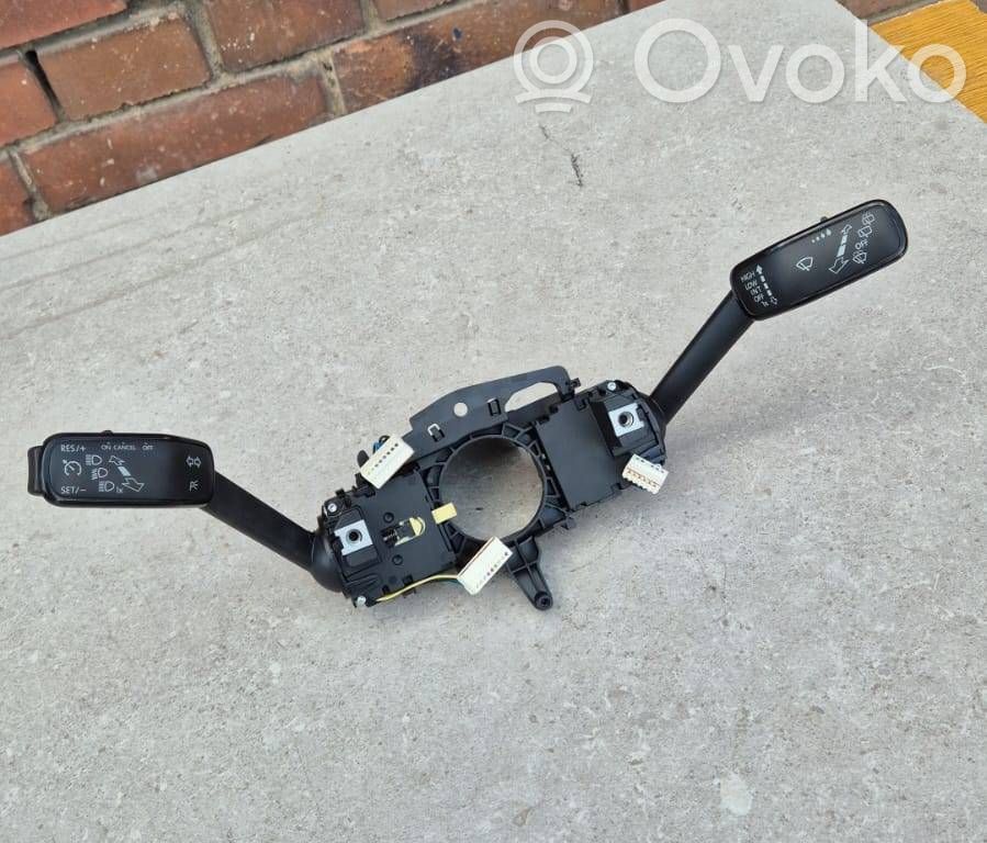 Volkswagen Golf VII Wiper turn signal indicator stalk/switch 