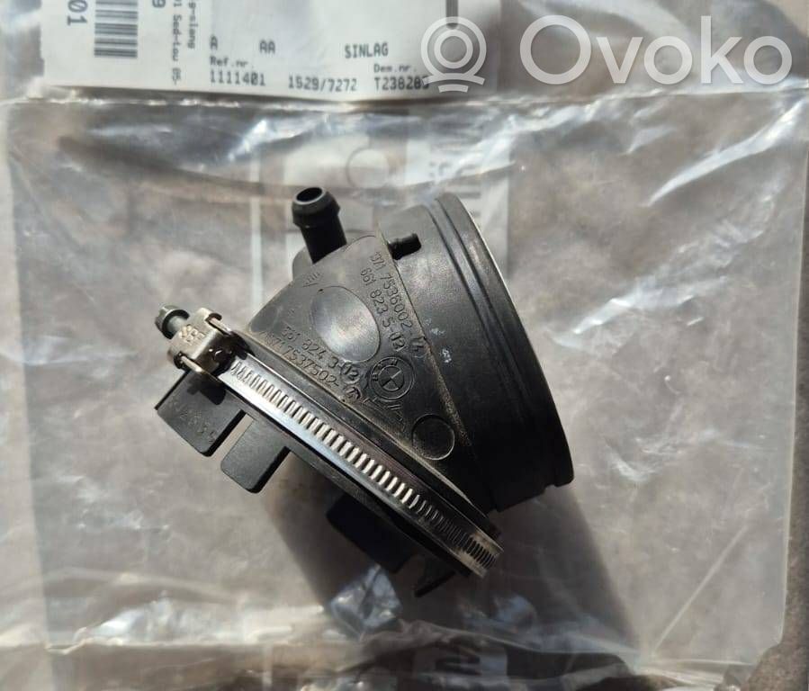 BMW 3 E90 E91 Air intake duct part 