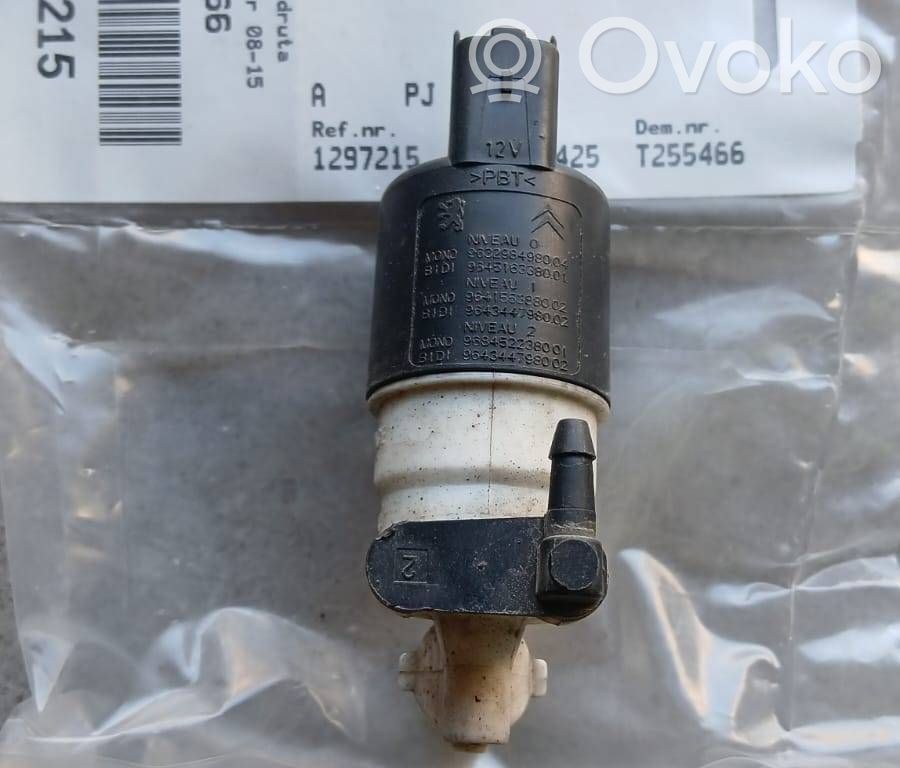 Peugeot Partner Windscreen/windshield washer pump 
