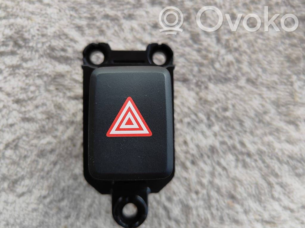 KIA Ceed Hazard light switch 