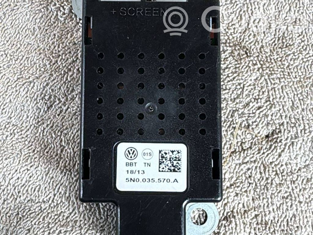 Volkswagen Tiguan Wzmacniacz anteny 