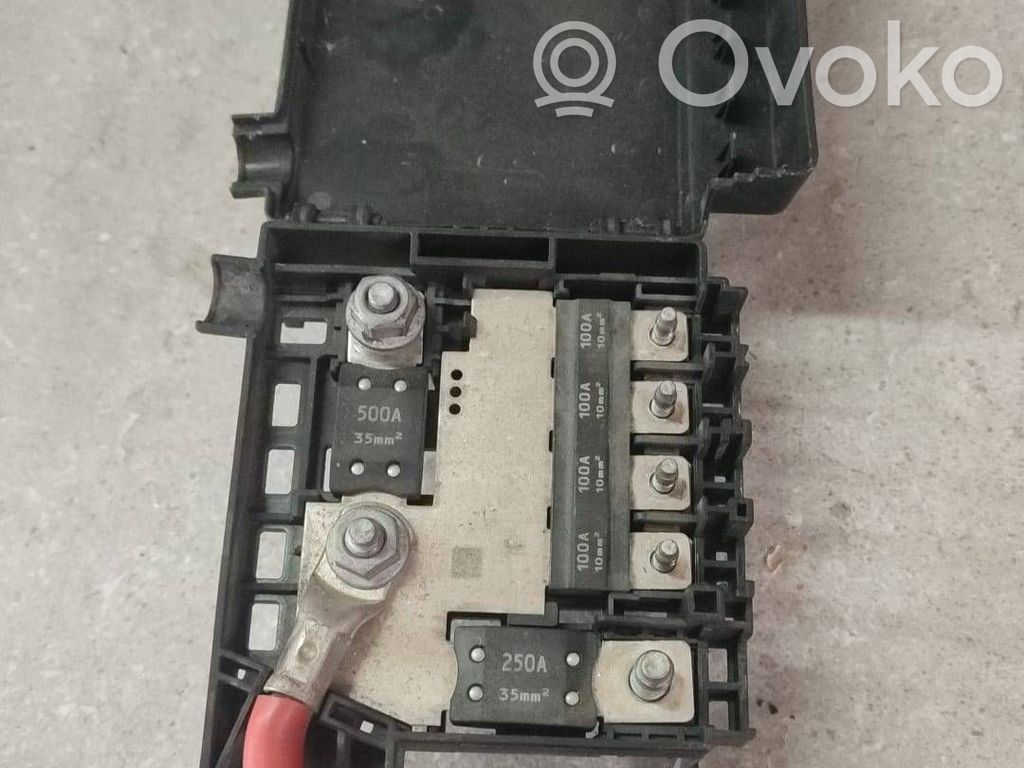 Opel Insignia A Bloque de montaje de relé 
