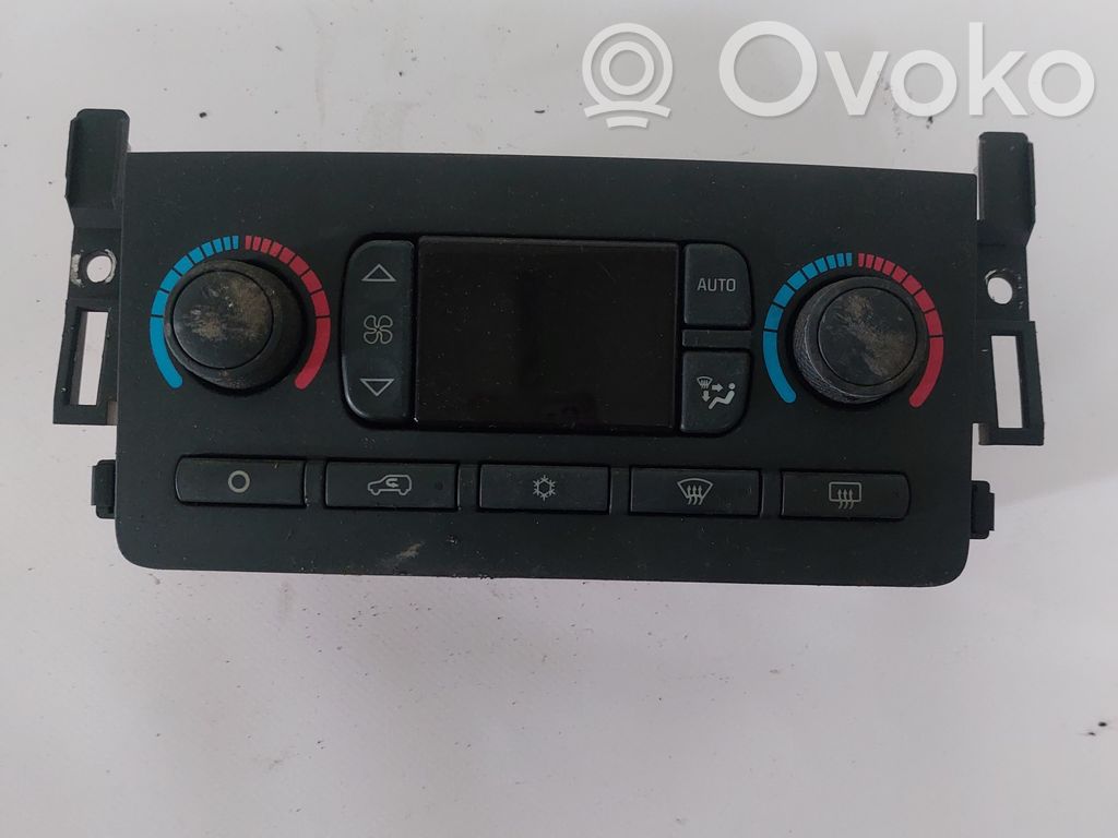 Climate control unit   15845092