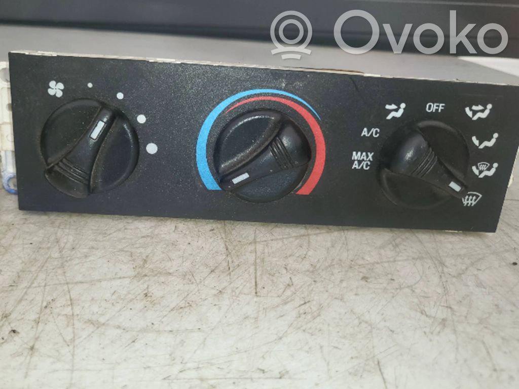 Ford Explorer Air conditioning (A/C) air dryer 