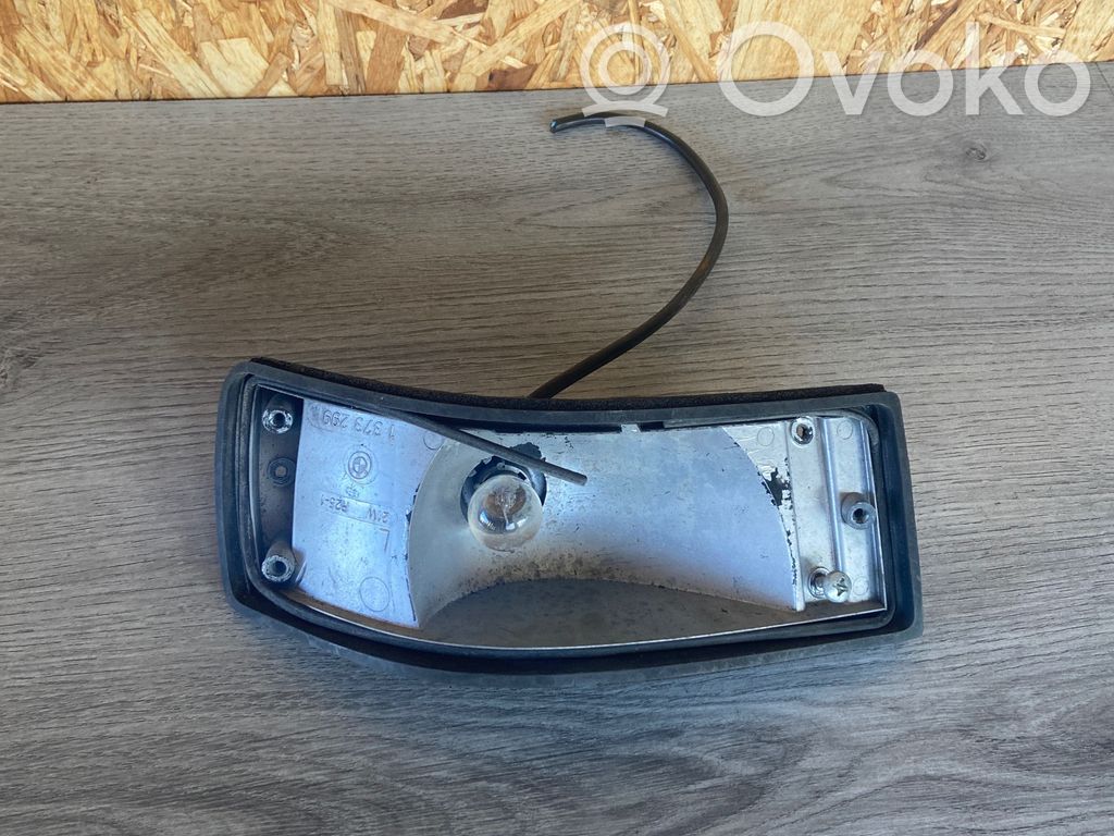 BMW 5 E28 Blinker vorne Stoßstange 