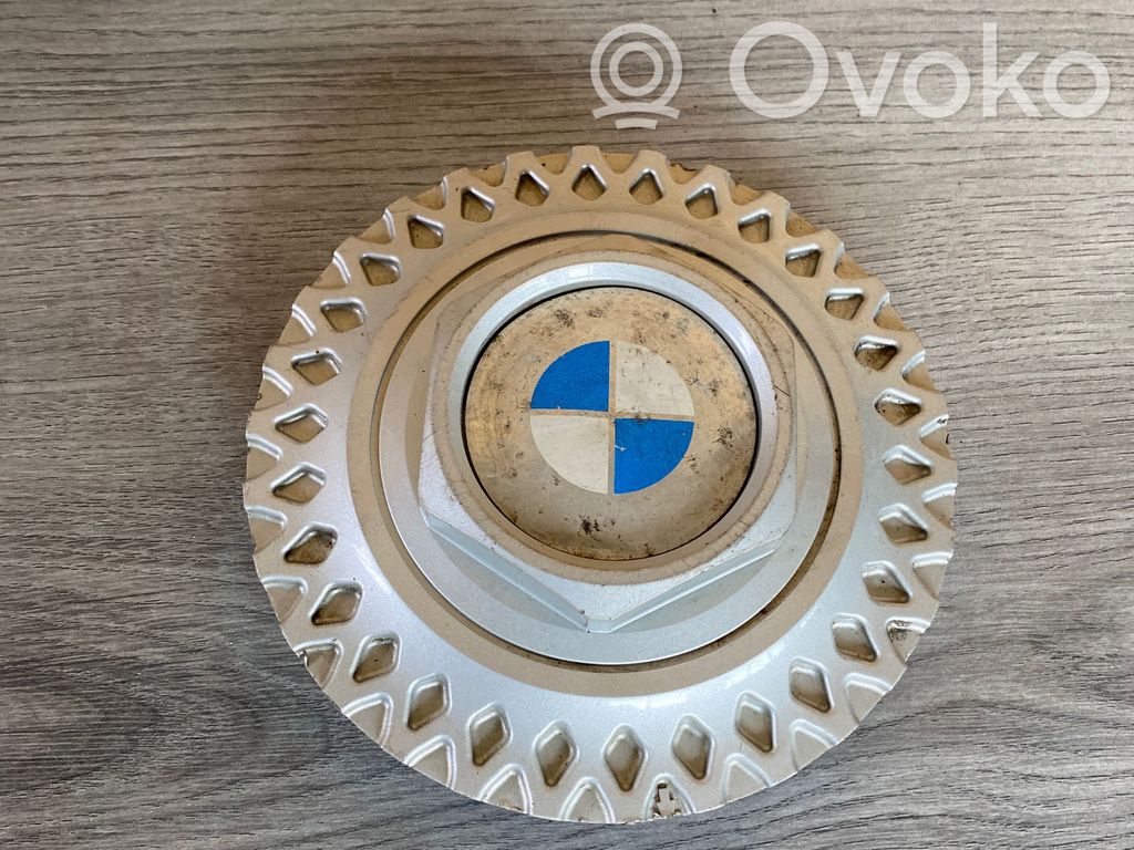 BMW 5 E28 Original wheel cap 